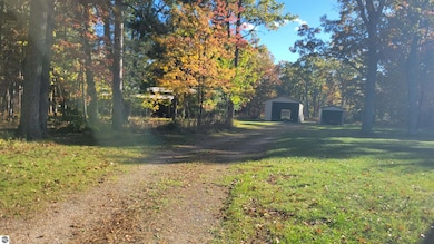 2152 Bissonette Rd, Oscoda, MI 48750 - photo 5