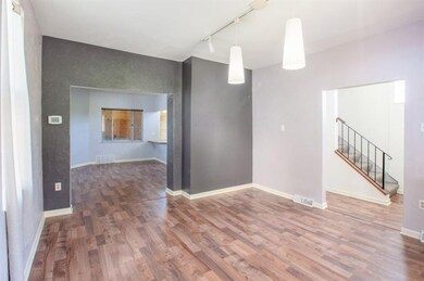 Open space for entertaining!