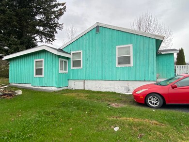 1013 Hemlock St, Kodiak, AK 99615 - photo 2