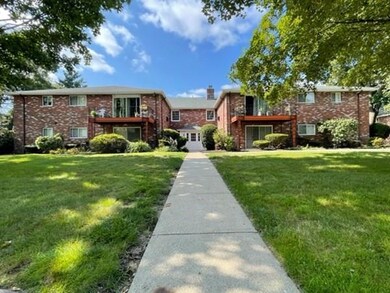 37 Fountain Ln unit 4, South Weymouth, MA 02190 - photo 6