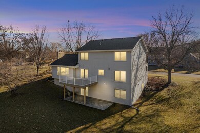 17040 Creek Ridge Trail, Minnetonka, MN 55345 - photo 3