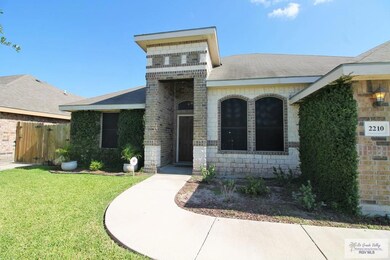 2210 Sage Dr, Weslaco, TX 78596 - photo 2