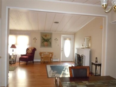 5 Hemlock St, Rockland, MA 02370 - photo 5