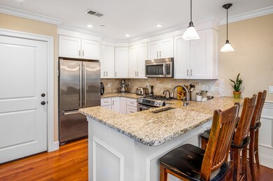49 L St unit 6, Boston, MA 02127 - photo 5