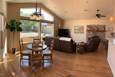 36-Family Room Pano
