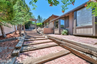 26-web-or-mls-3495-w-plumb-ln