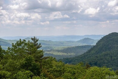 723 E Ridge Rd, Cashiers, NC 28717 - photo 2