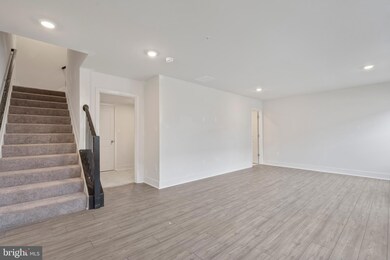 1829 Parham Way, Baltimore, MD 21244 - photo 4