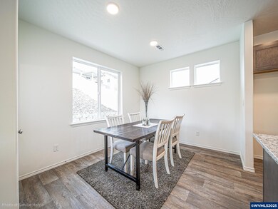 4784 Finch St SE, Albany, OR 97322 - photo 6