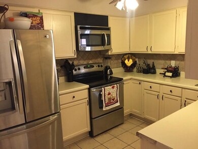 3564 Bishops Gate Dr, Memphis, TN 38115 - photo 5