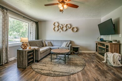 807N16thSt_0002
