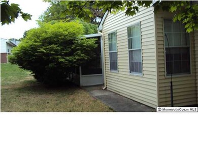 8A Quincy Dr unit A, Whiting, NJ 08759 - photo 2