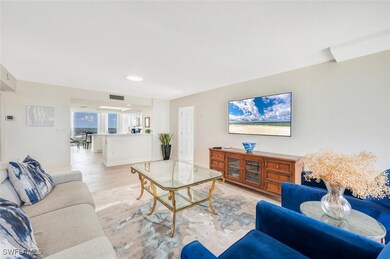 St. Laurent at Waterpark Place Condos unit 1704, Naples, FL 34108 - photo 4