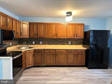 517 Page St, West Deptford, NJ 08096 - photo 3