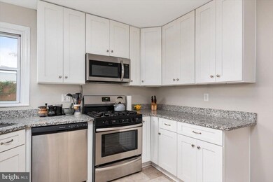 2824 Hoffman Ave, Halethorpe, MD 21227 - photo 5