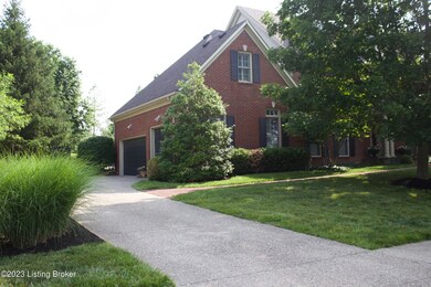 Exterior - Driveway