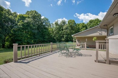 Huge rear deck
