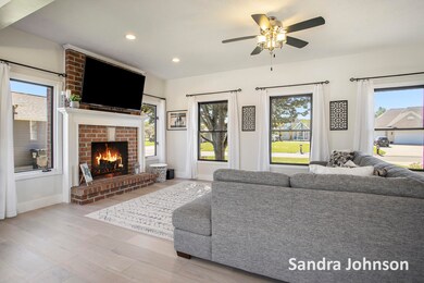 12814 Theris Dr, Wayland, MI 49348 - photo 3