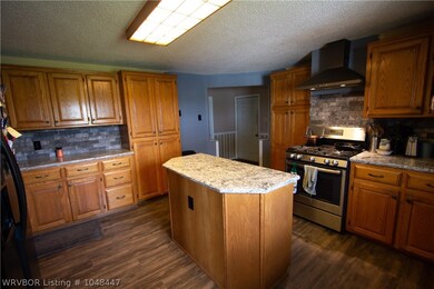 1508 Mulberry Highway 64 W, Mulberry, AR 72947 - photo 7