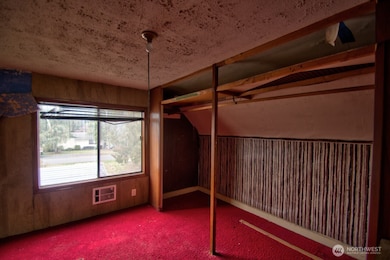 208 W Roanoke St, Centralia, WA 98531 - photo 6