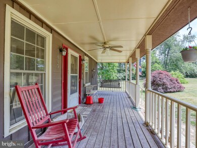 1609 S Timber Ridge Rd, Cross Junction, VA 22625 - photo 5