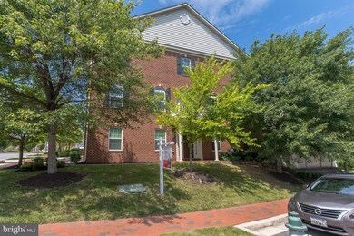 15320 Camberley Place, Upper Marlboro, MD 20774 - photo 2