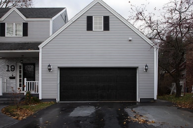 19 Trafalgar Dr, Plattsburgh, NY 12901 - photo 2