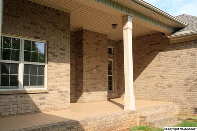 105 Valley Dawn Cir, Huntsville, AL 35811 - photo 4