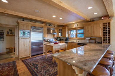 110PolecatKitchenAngle-4