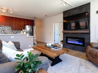 Kinzie Station East Tower unit 904, Chicago, IL 60661 - photo 5