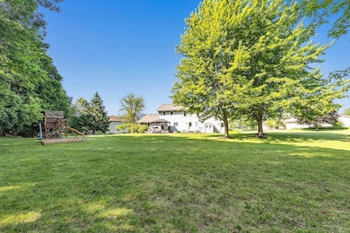 210 S Birch Ave, Gillett, WI 54124 - photo 3