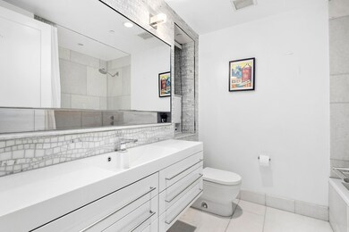 124 W 23rd St unit 7B, New York, NY 10011 - photo 5
