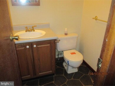 17 Cepp Rd, Perkiomenville, PA 18074 - photo 4