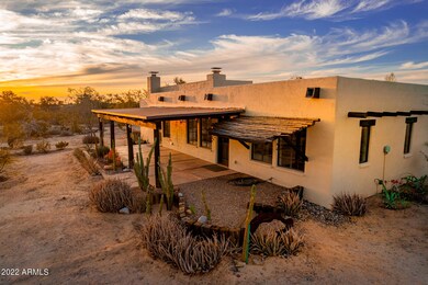 Aerial Image Twilight - Patio