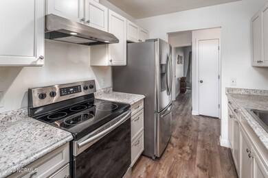 2405 Letchworth Cir, Winterville, NC 28590 - photo 7