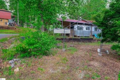 919 Talbot Dr, Westminster, SC 29693 - photo 4