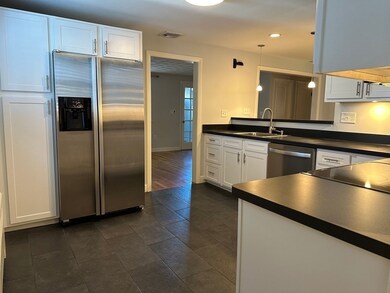 1 Ellen Rd, Woburn, MA 01801 - photo 5