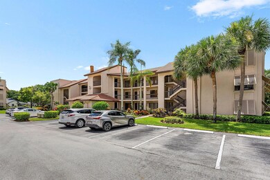 10110 Cedar Point Blvd unit 2030, Boynton Beach, FL 33437 - photo 2