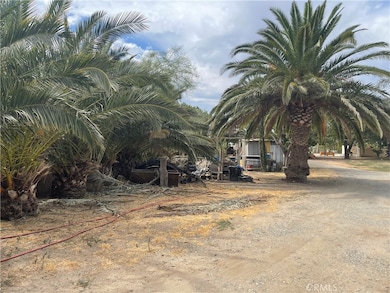 3865 Fox Tail Ln, Riverside, CA 92509 - photo 7