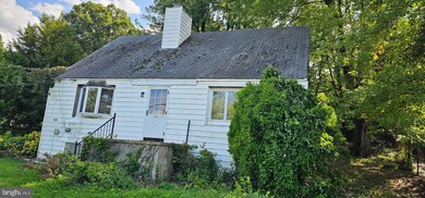 910 N Point Rd, Baltimore, MD 21224 - photo 2