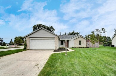 10830 Towpath Ct, New Haven, IN 46774 - photo 2