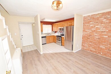 Living Room/Kitchen