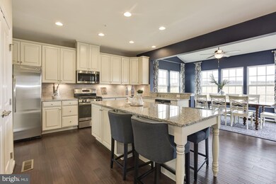 3706 Pentland Hills Dr unit SH13, Upper Marlboro, MD 20774 - photo 4