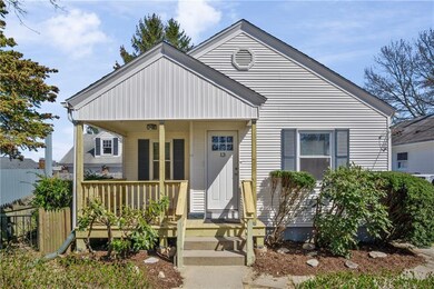 13 Zella St, Providence, RI 02908 - photo 2