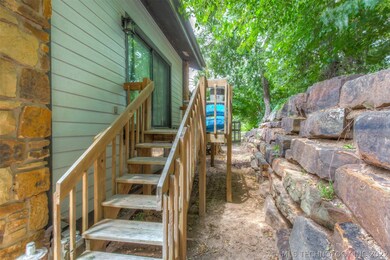 PRIVATE DECK BACKS UP TO MATURE TREES
