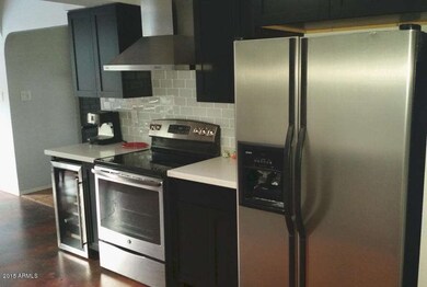 7701_kitchen