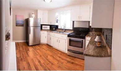 50 Davis St, Turners Falls, MA 01376 - photo 6