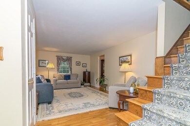 8 Red Coat Ln, Lexington, MA 02420 - photo 4