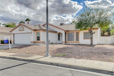 114 E Tamarack Dr, Henderson, NV 89002 - photo 3