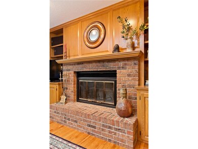 Gas fireplace